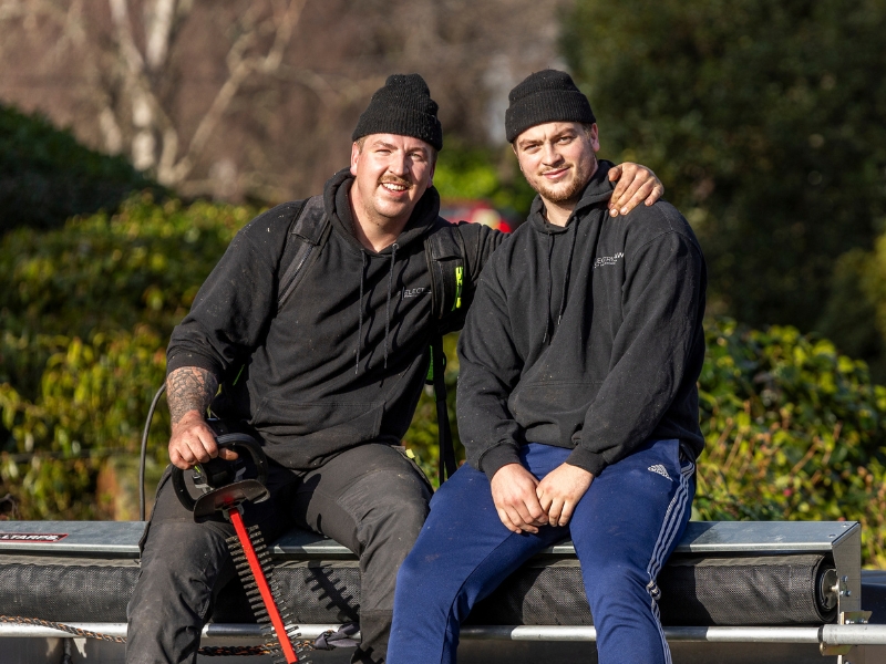 Electric Lawn Victoria, BC - Lawn Mowing - Yard Maintenance - Contact Us